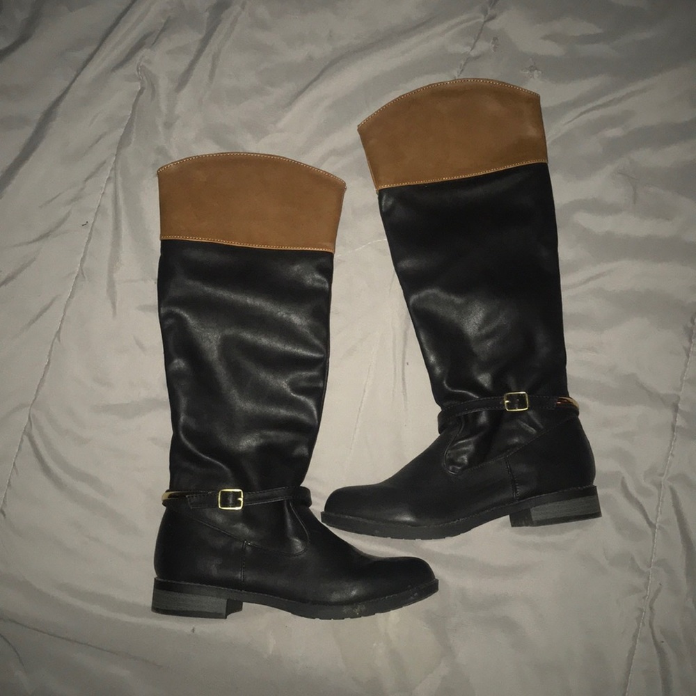 Qupid Boots